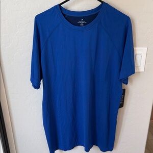 Fabletics Men's Royal Blue Short Sleeve Performance Tee - New with tag